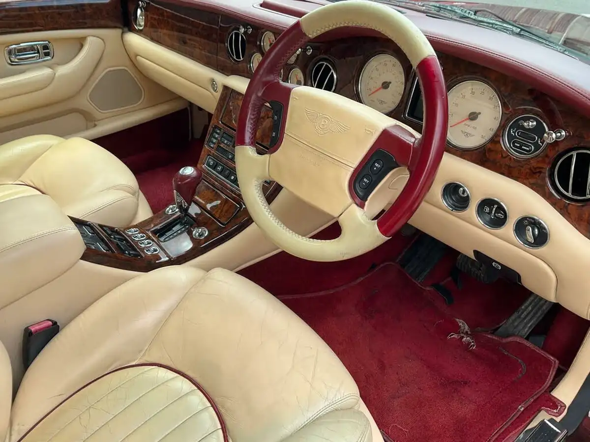 2001-bentley-arnage-68-red-label-big-60