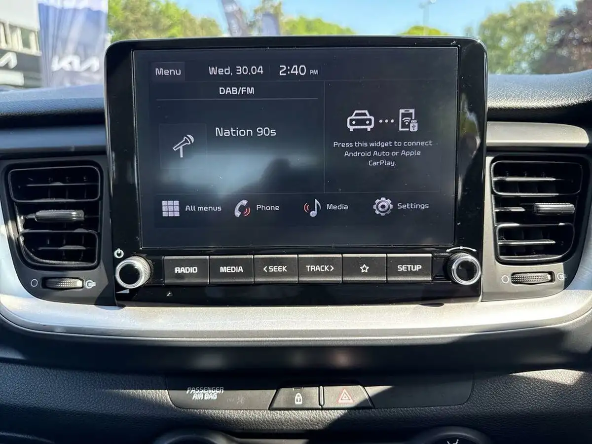 2022-kia-stonic-10-t-gdi-2-big-11