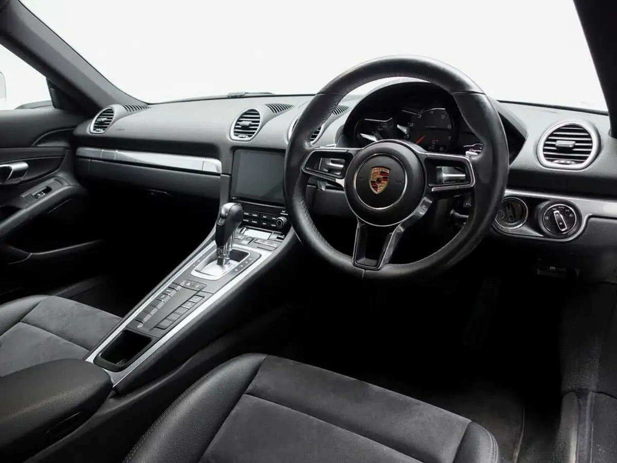2018-porsche-cayman-718-20-cayman-ss-pdk-big-2