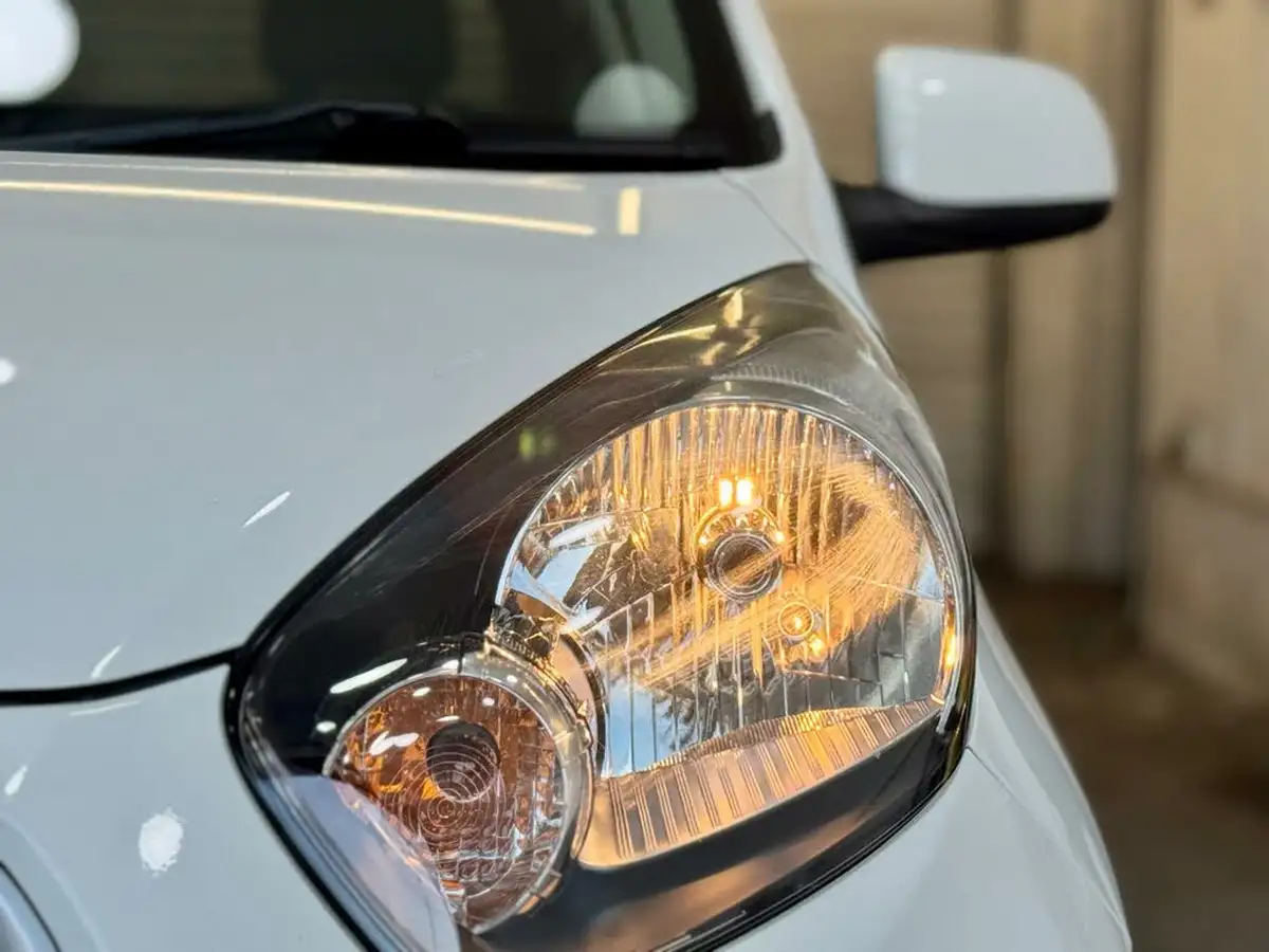 2015-kia-picanto-10-vr7-5d-big-29
