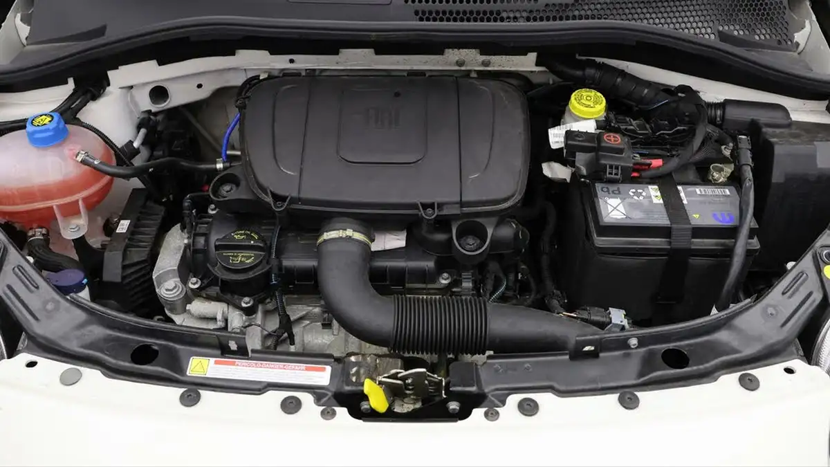 2021-fiat-500-10-connect-big-18