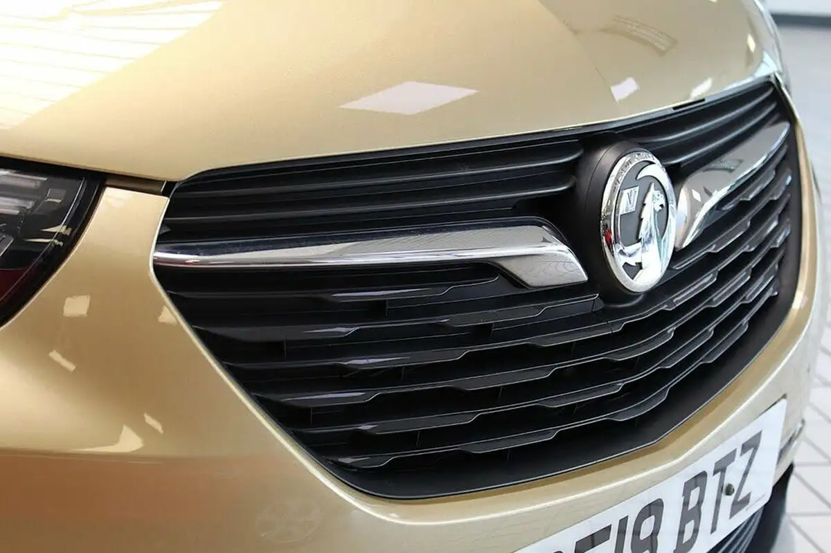 2018-vauxhall-grandland-x-12-sport-nav-130ps-big-41