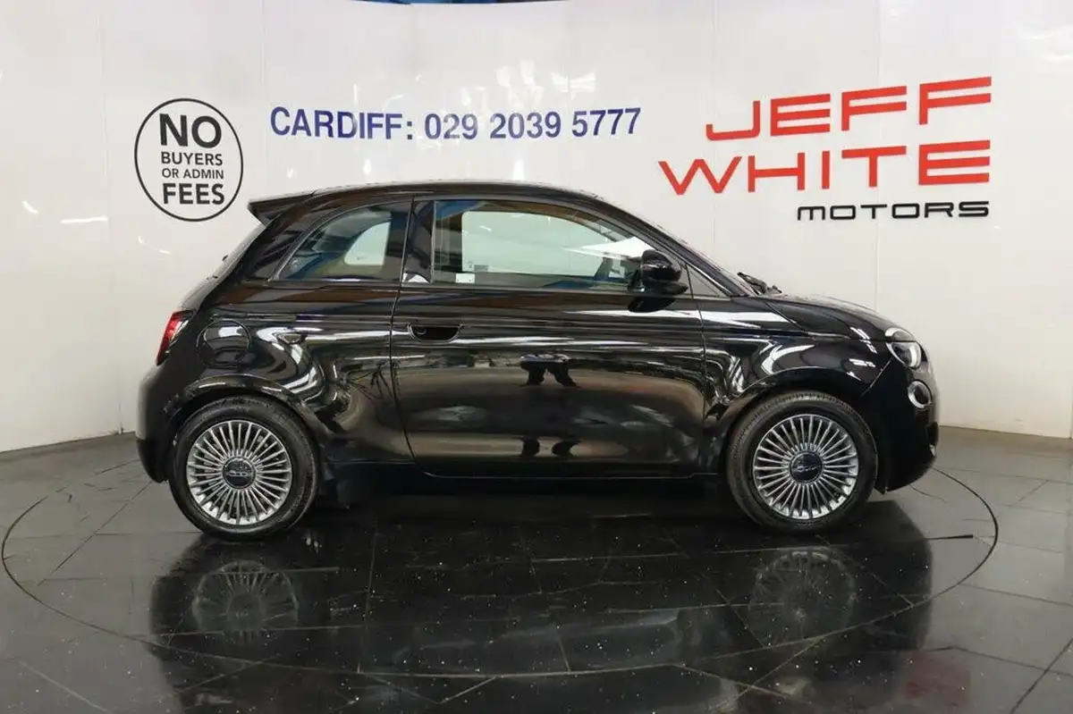 2022-fiat-500-e-icon-117bhp-big-5