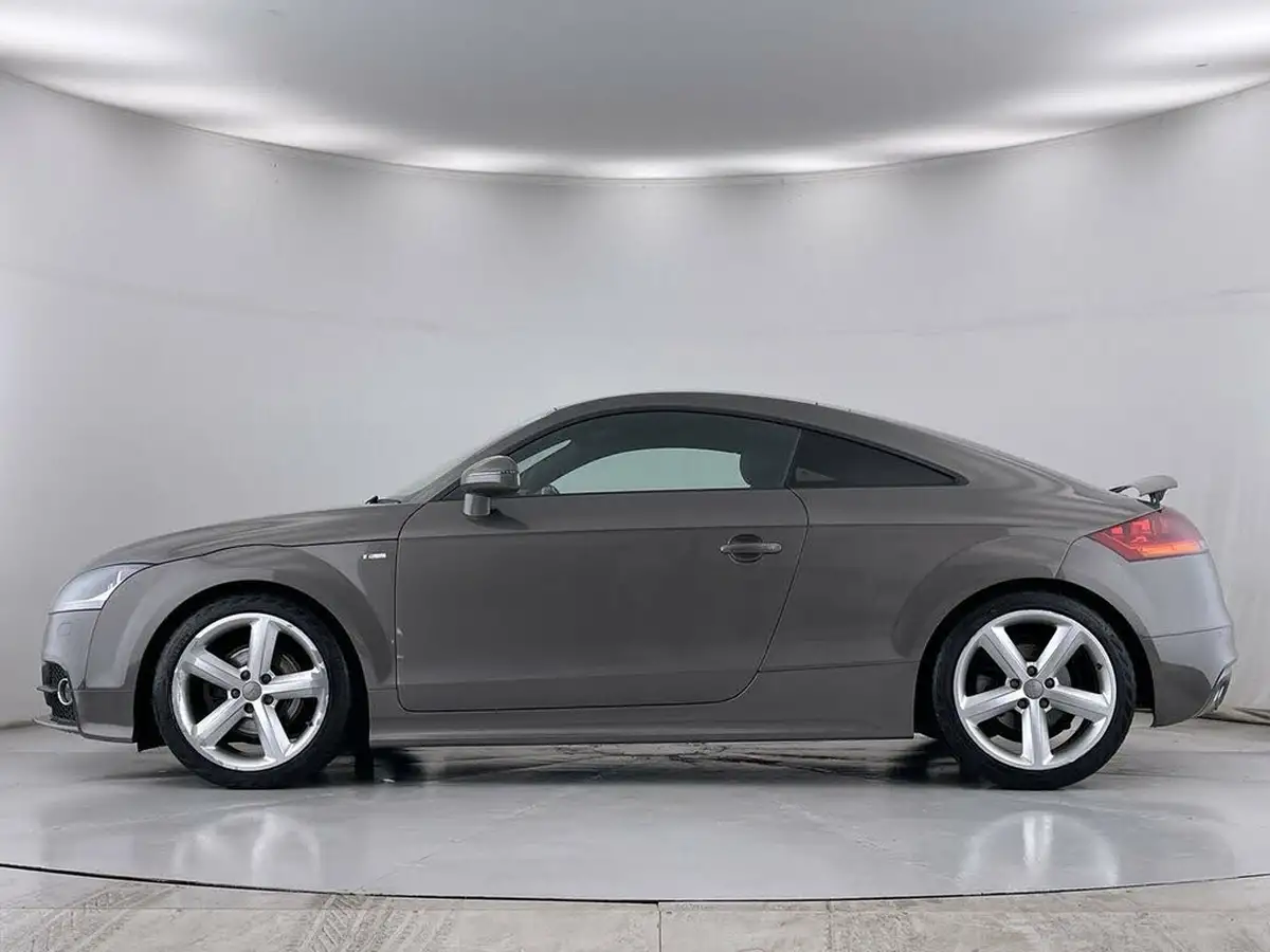 2011-audi-tt-coupe-20-tdi-s-line-quattro-big-15