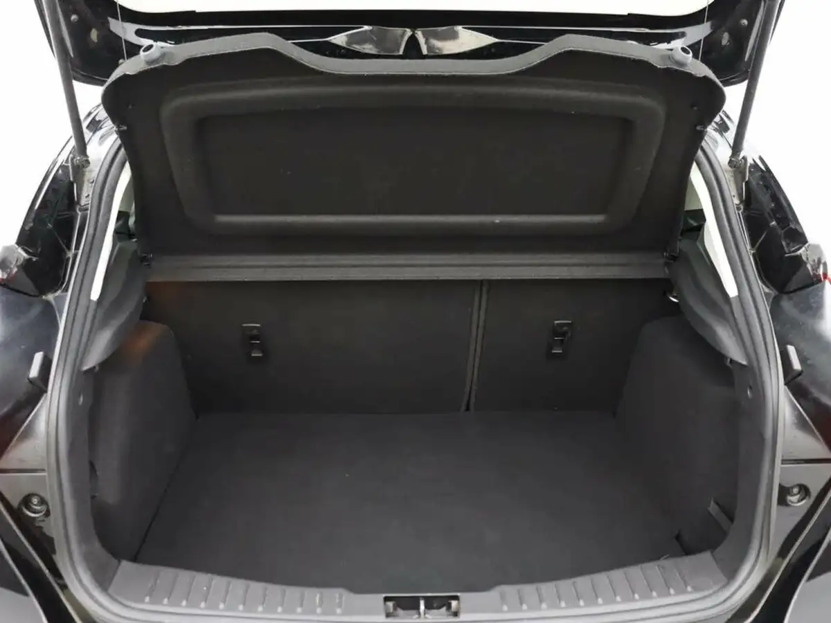 2018-ford-focus-10t-titanium-125ps-hatchback-big-9