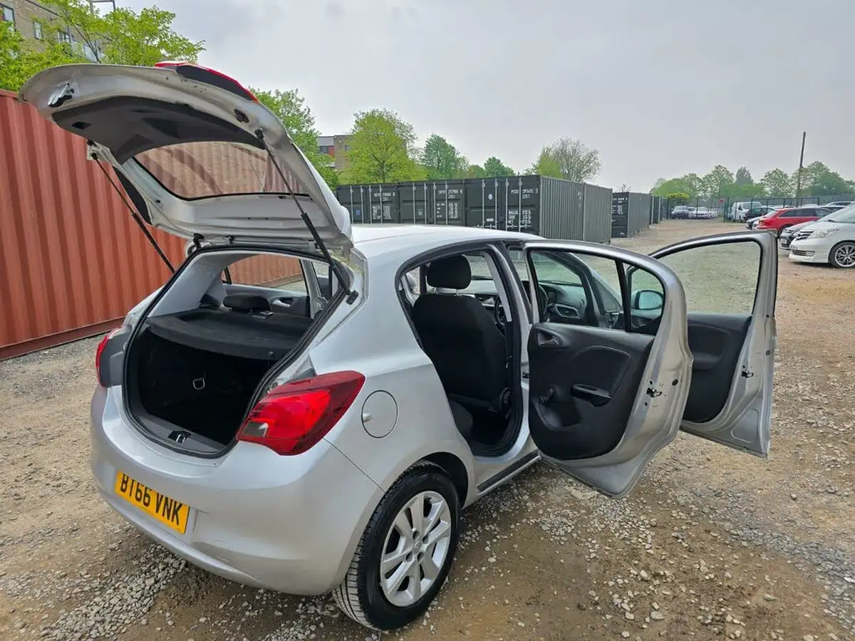 2016-vauxhall-corsa-14i-design-90ps-ac-5d-auto-big-21