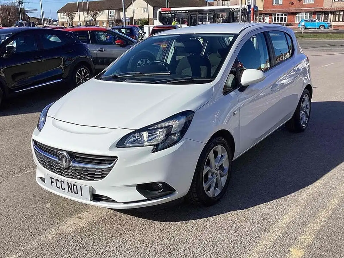 2017-vauxhall-corsa-14i-energy-75ps-ecoflex-ac-3d-big-4