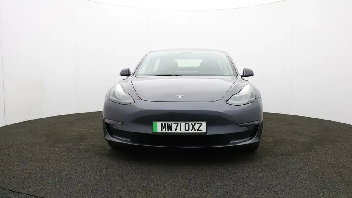 2021-tesla-model-3-e-long-range-awd-big-48