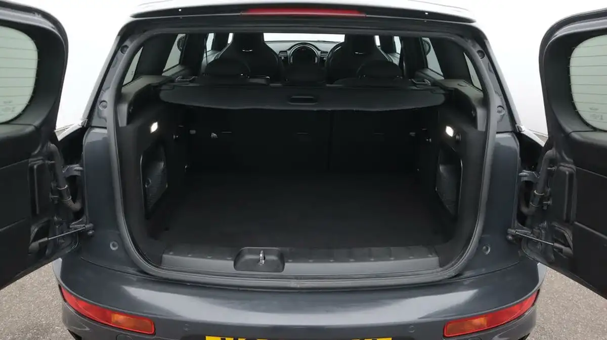 2019-mini-clubman-20-cooper-s-sport-comfort-big-17