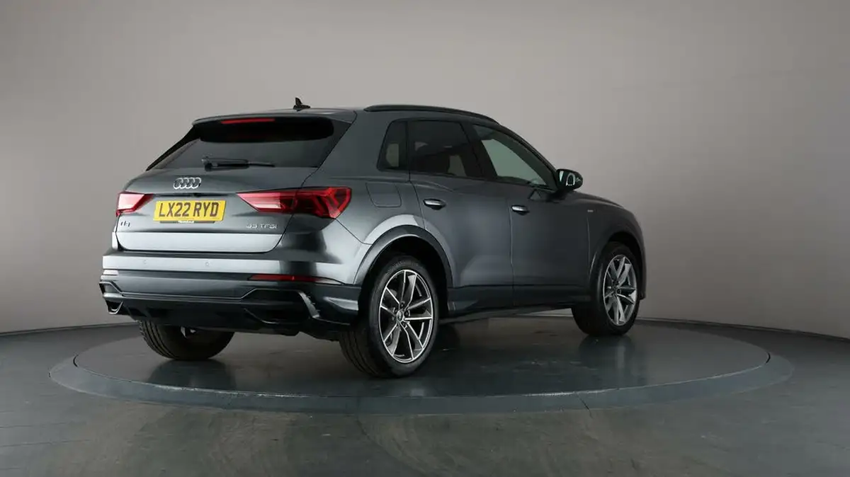 2022-audi-q3-15-35-tfsi-black-edition-codcomfort-sound-pack-station-wagon-big-64