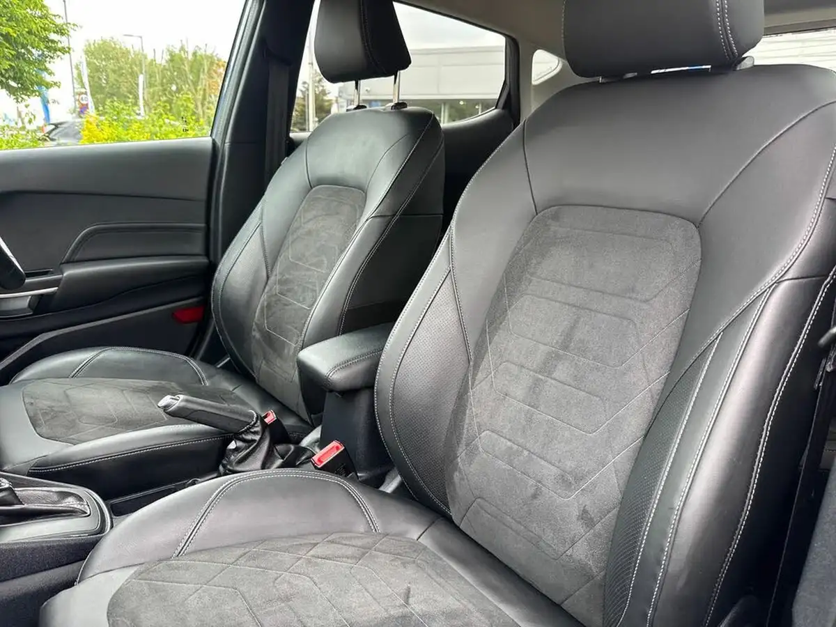 2022-ford-fiesta-10t-titanium-vignale-125ps-hybrid-mhev-powershift-big-12