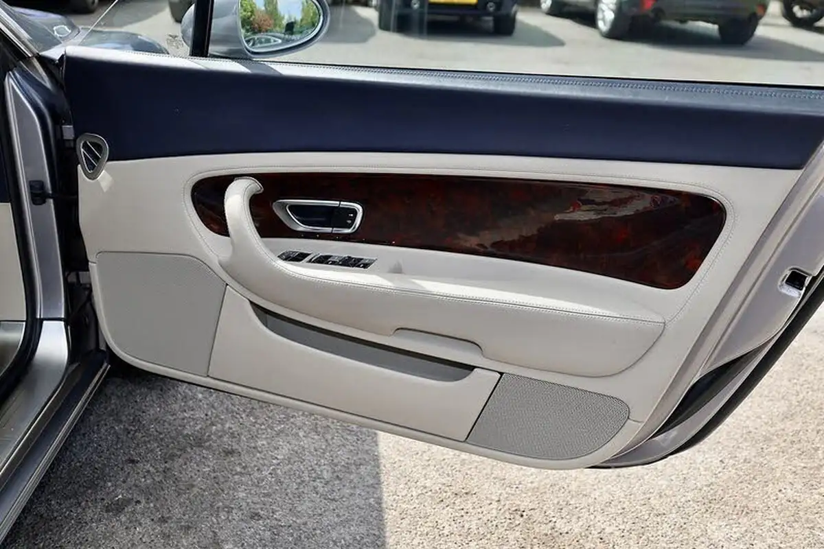 2006-bentley-continental-60-gt-big-21