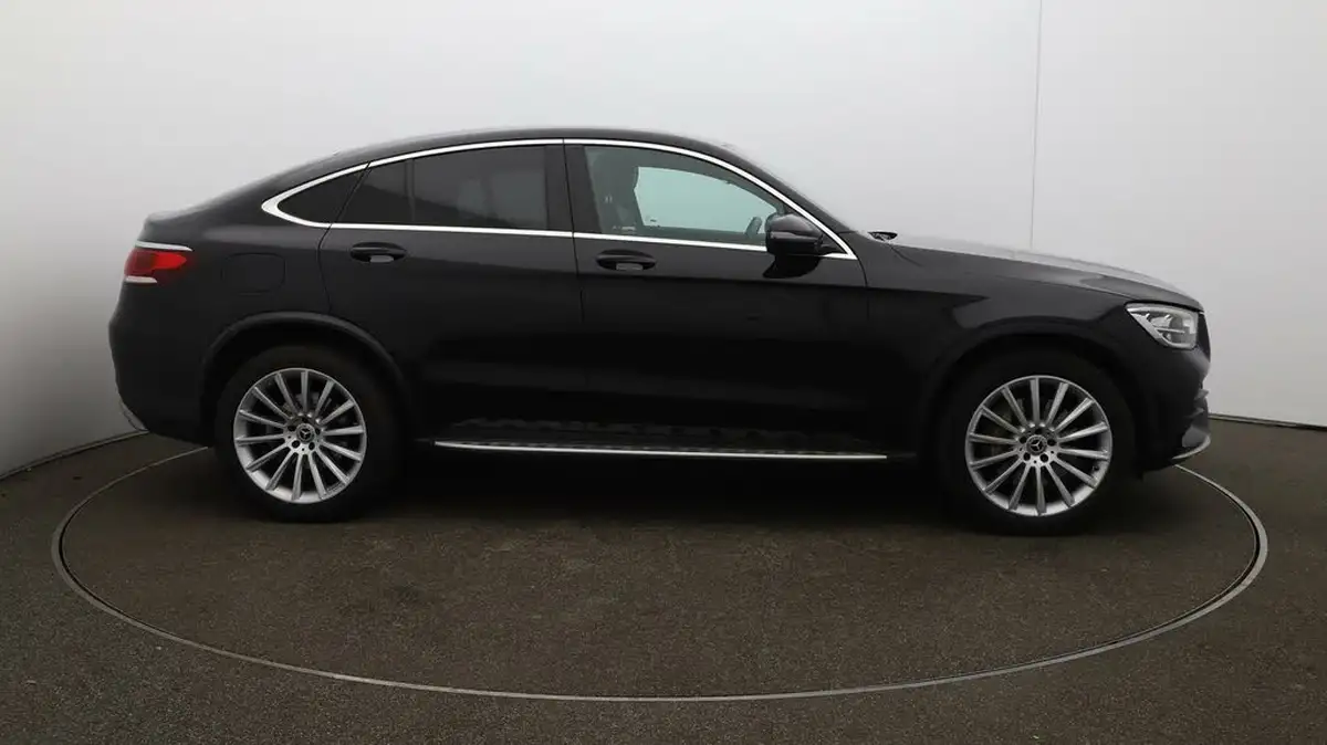 2022-mercedes-benz-glc-class-20d-glc300d-amg-line-premium-244ps-coupe-4d-1950cc-big-42