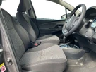 2015-toyota-yaris-15-vvt-i-icon-hybrid-small-9