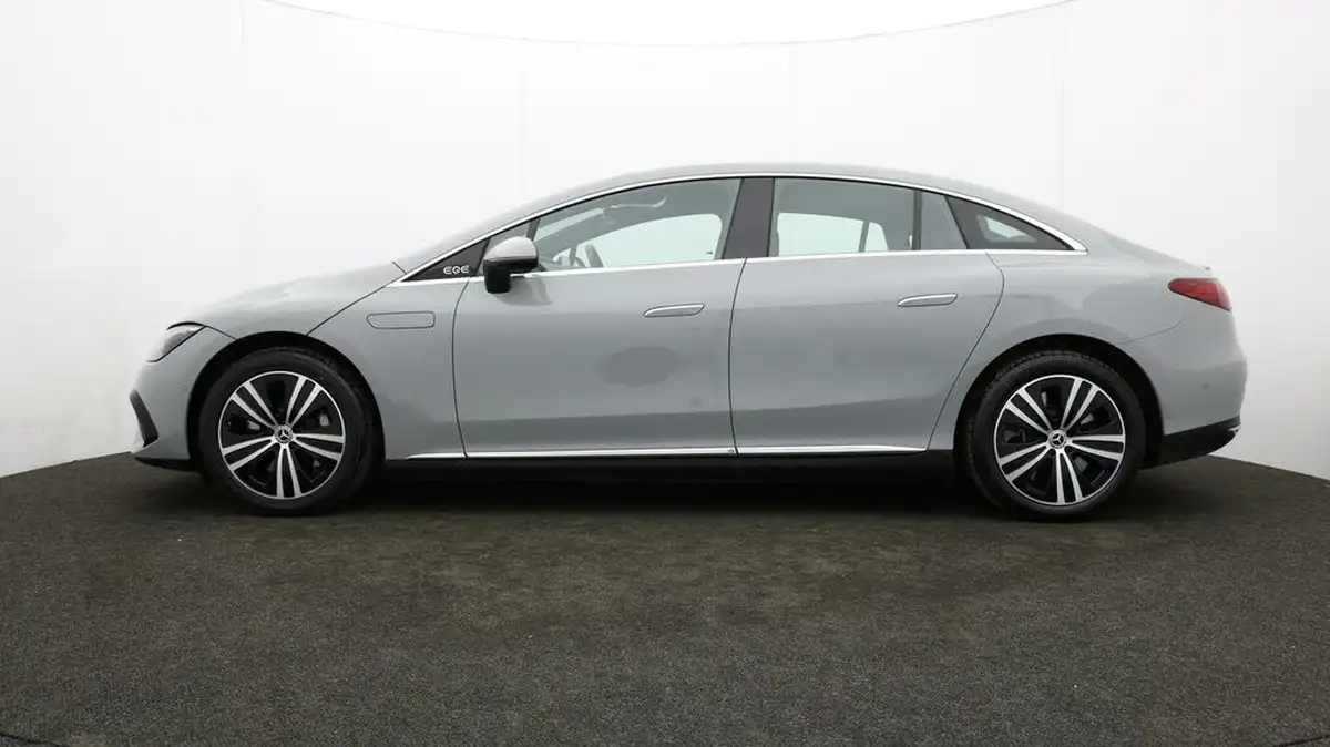 2023-mercedes-benz-eqe-e-eqe-300-sport-edition-big-61