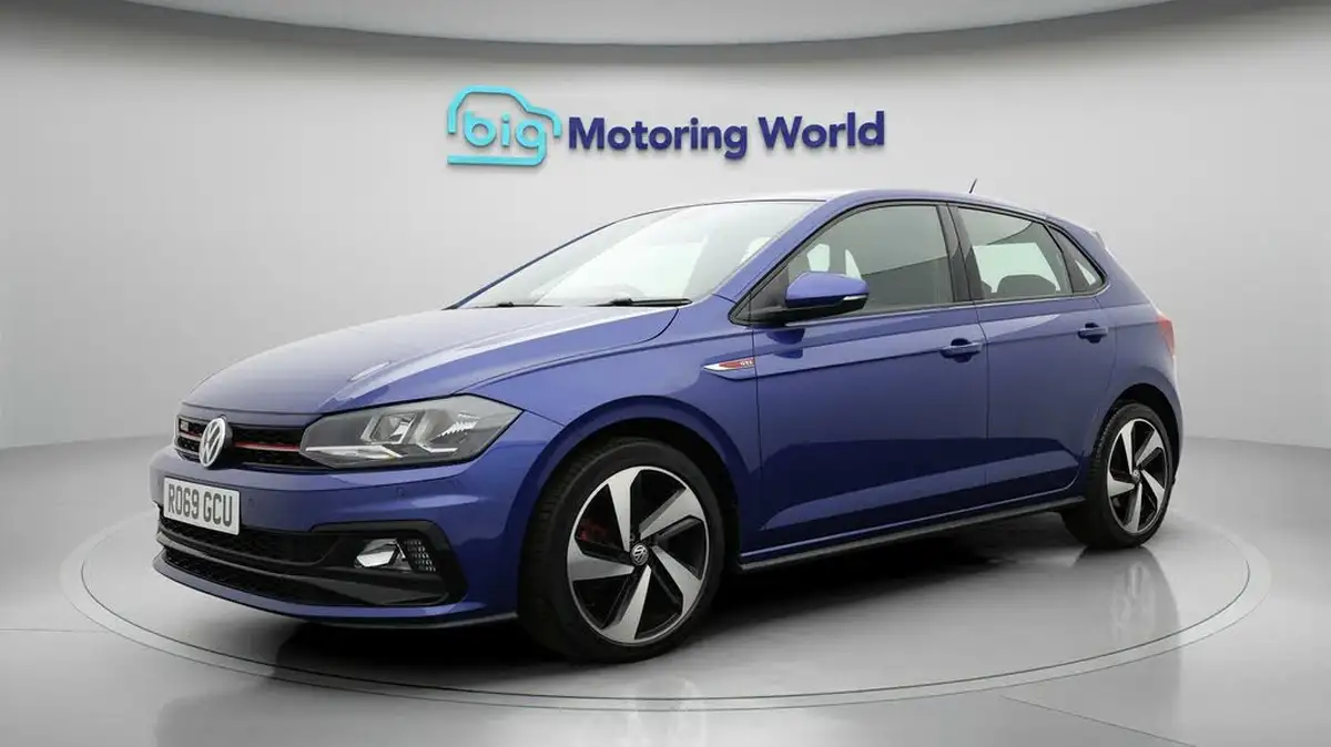 2019-volkswagen-polo-20-tsi-gti-big-2