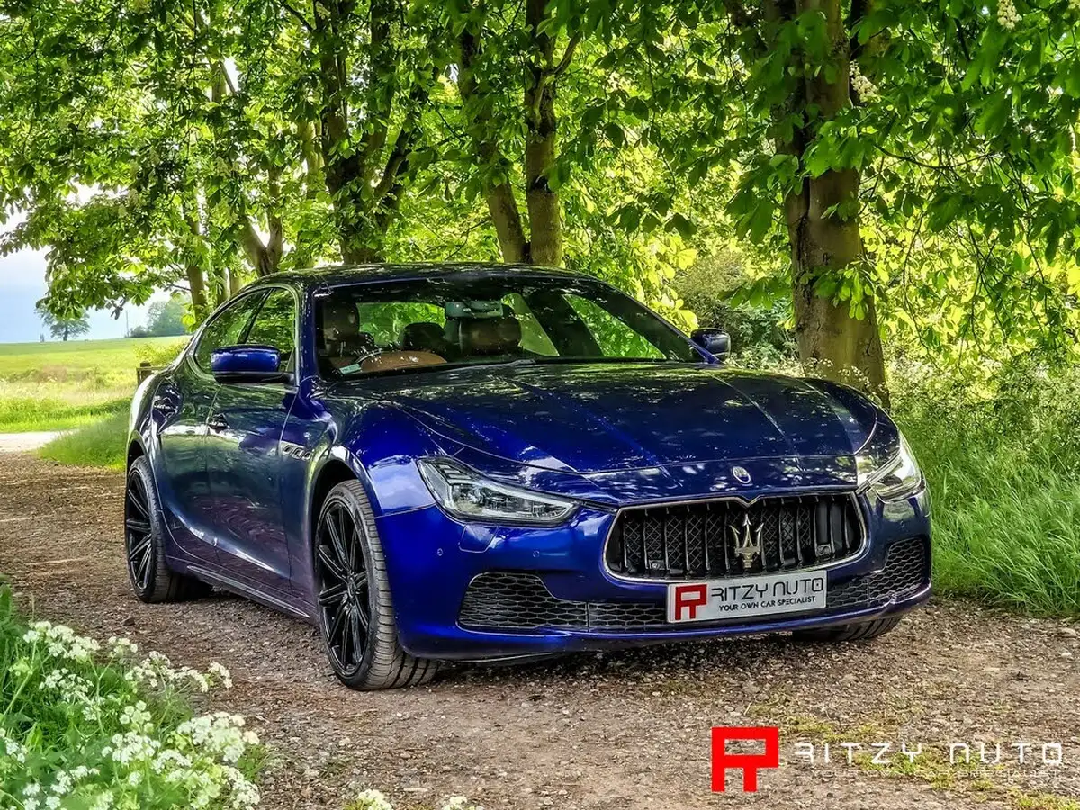 2016-maserati-ghibli-30-s-big-25