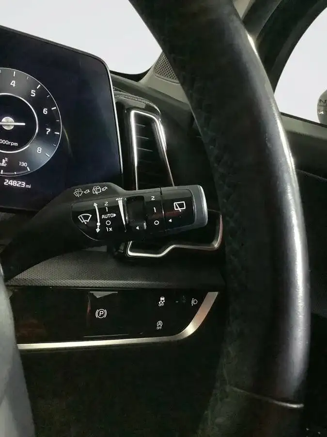 2022-kia-sportage-16-t-gdi-launch-edition-big-17