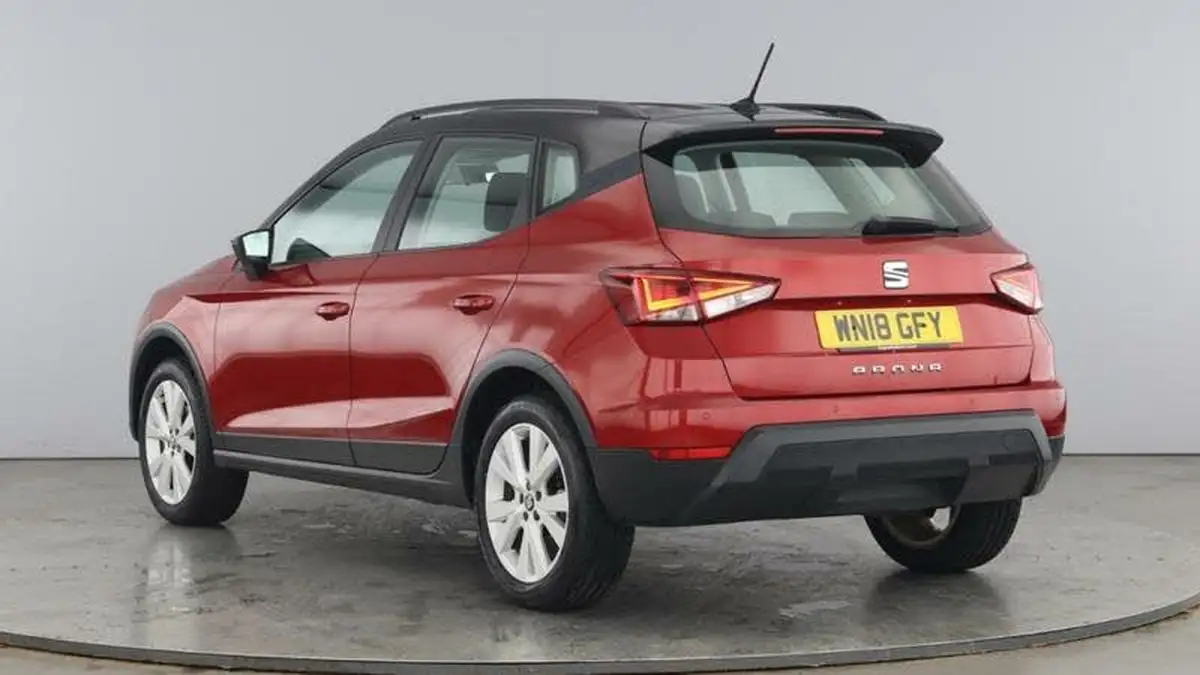 2018-seat-arona-10-tsi-se-technology-115ps-dsg-big-2