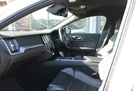 2019-volvo-v60-20-t5-r-design-ss-small-9