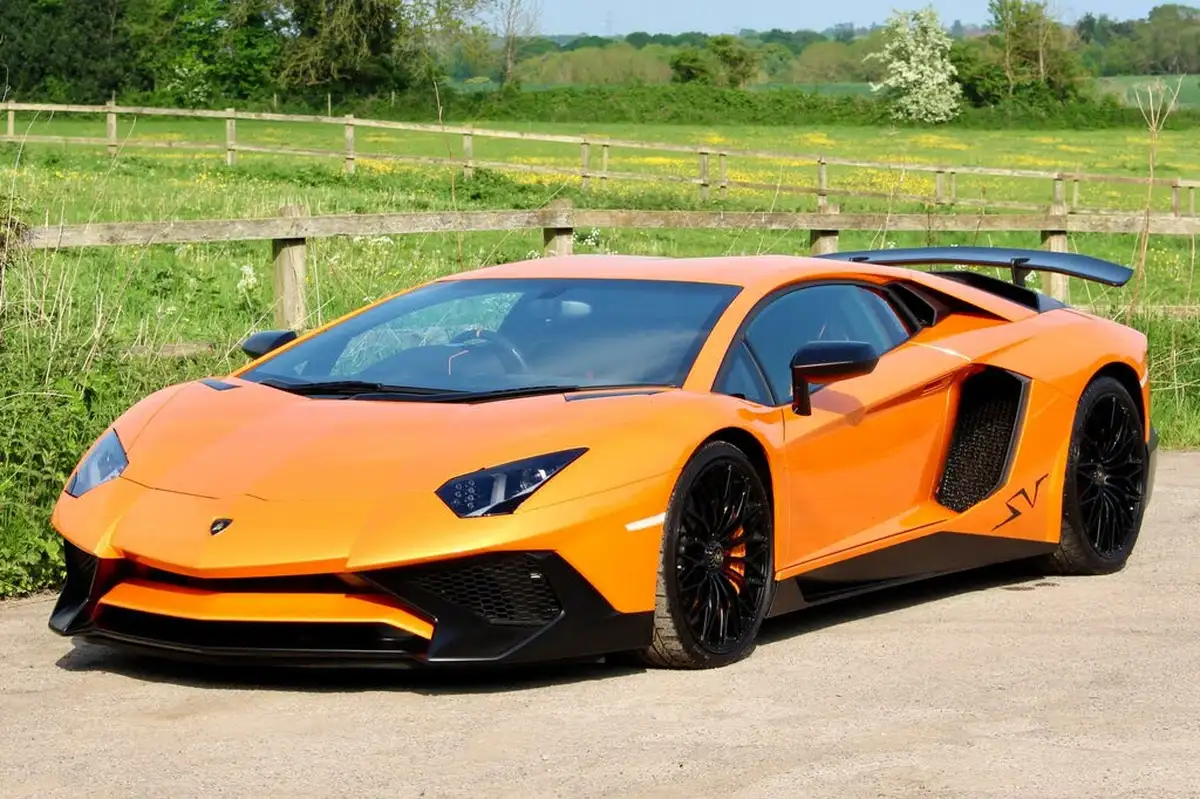 2016-lamborghini-aventador-65-lp-750-4-superveloce-coupe-big-4
