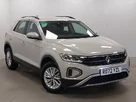 2022-volkswagen-t-roc-15-tsi-life-small-0