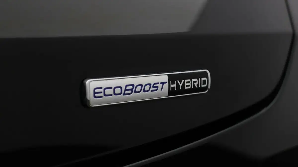 2021-ford-puma-suv-10-titanium-125ps-hybrid-mhev-big-20
