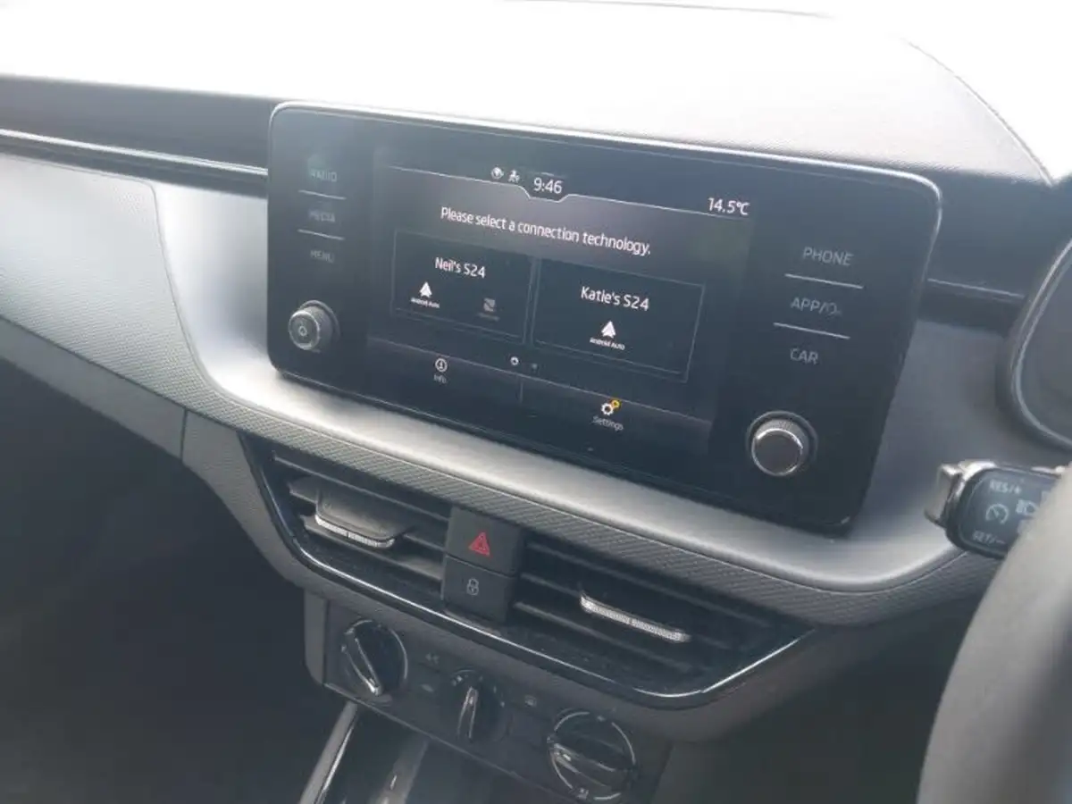 2022-skoda-kamiq-10-tsi-se-111ps-dsg-big-14