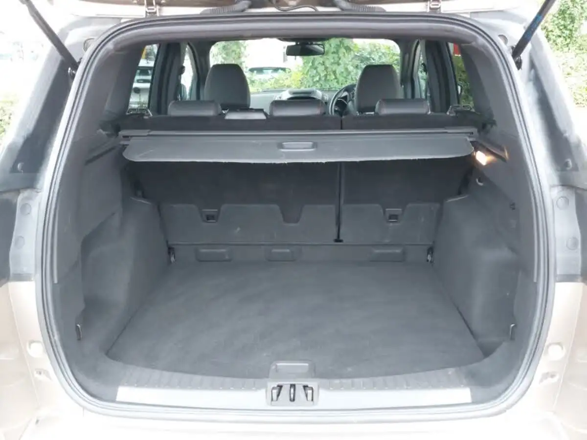2019-ford-kuga-20tdci-st-line-150ps-ss-big-7