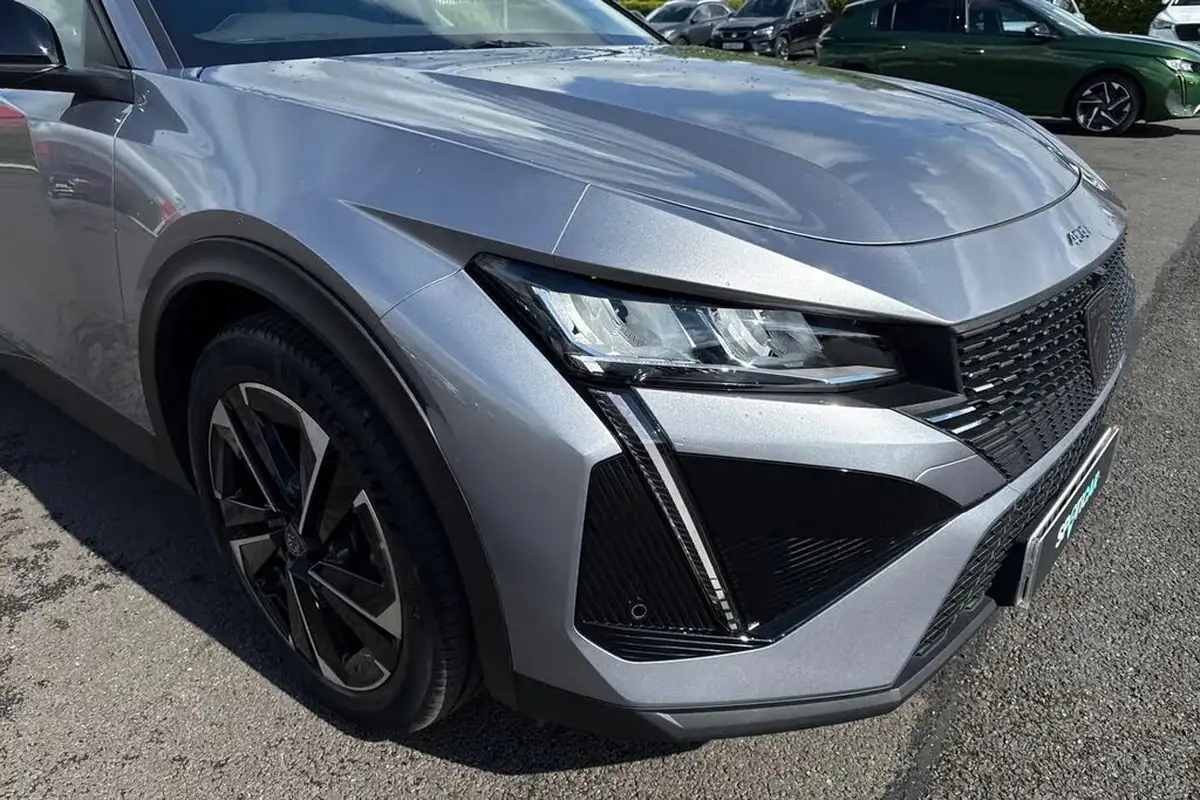 2023-peugeot-408-12-puretech-allure-premium-big-24