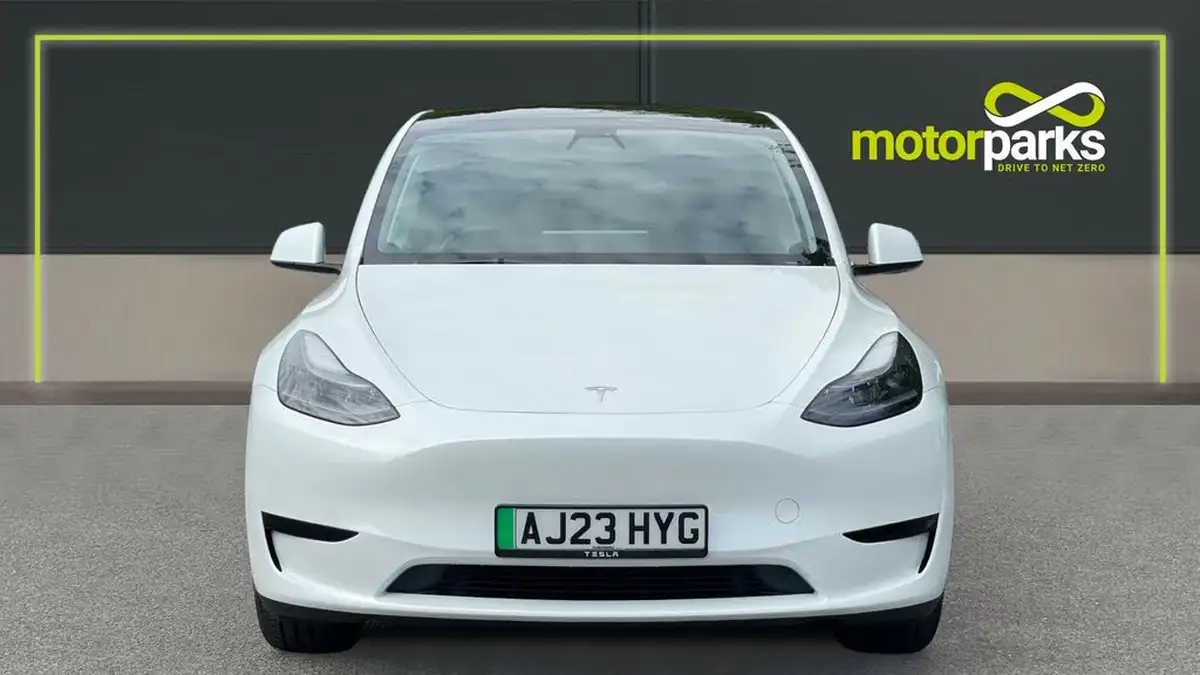 2023-tesla-model-y-e-rwd-big-7