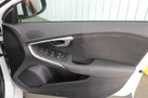 2013-volvo-v40-16-t2-es-small-20