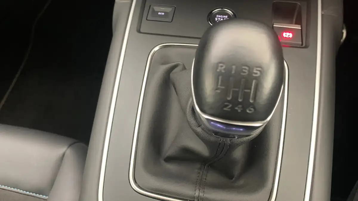2022-citroen-c5-aircross-12-puretech-shine-ss-big-29