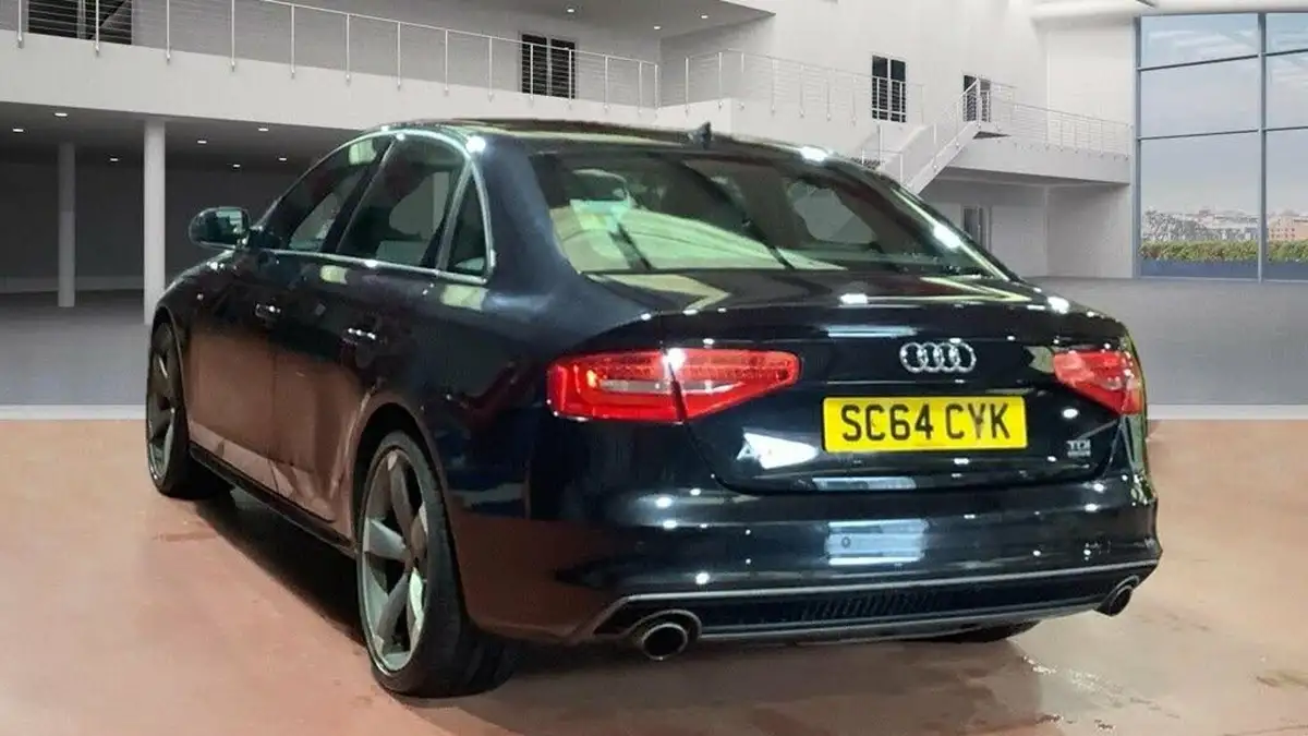 2014-audi-a4-30td-quattro-black-edition-big-6