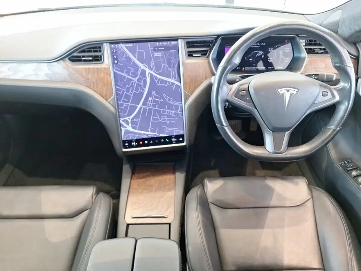 2020-tesla-model-s-e-long-range-big-2