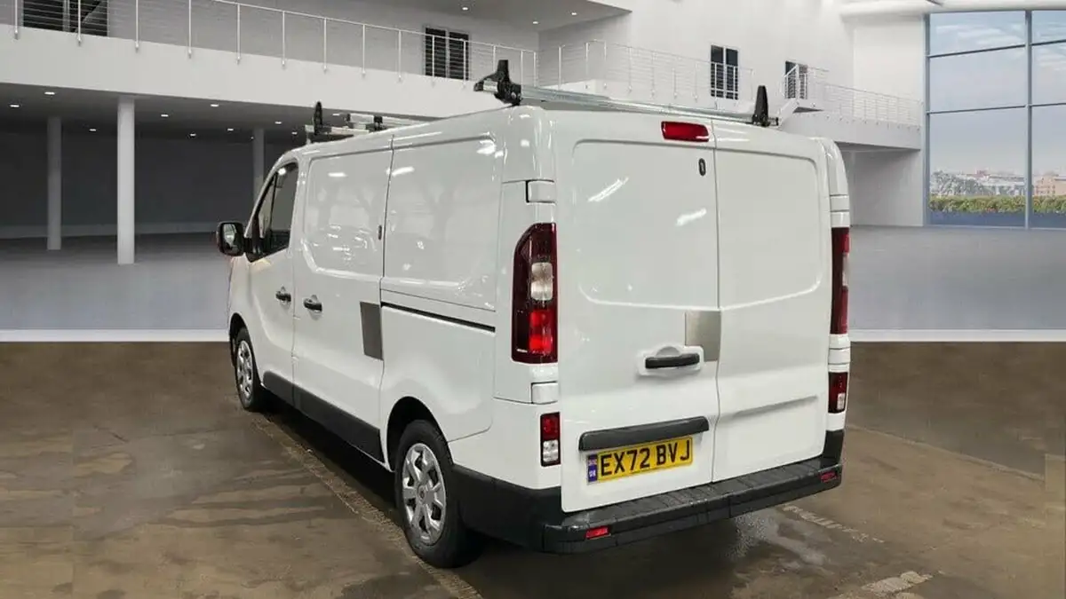 2022-renault-trafic-20dci-sl28-130-business-big-2
