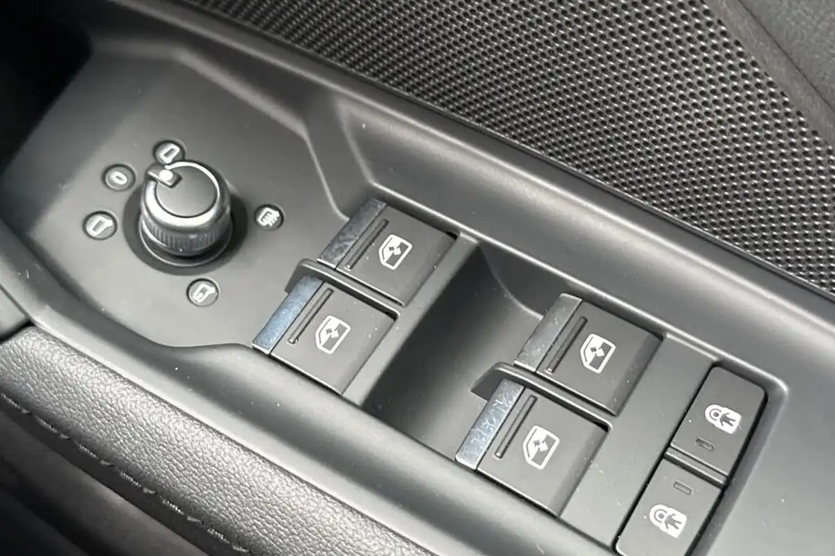 2024-audi-a3-15-35-tfsi-s-line-sportback-5d-tronic-big-49