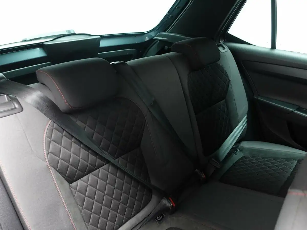 2019-skoda-fabia-10-tsi-monte-carlo-110ps-hatchback-big-14