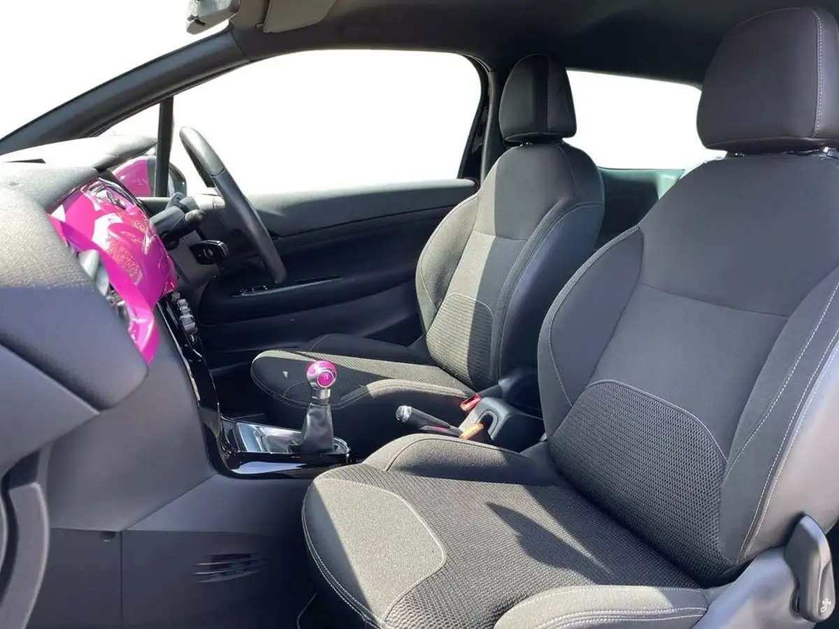 2014-citroen-ds3-16-dstyle-pink-big-9