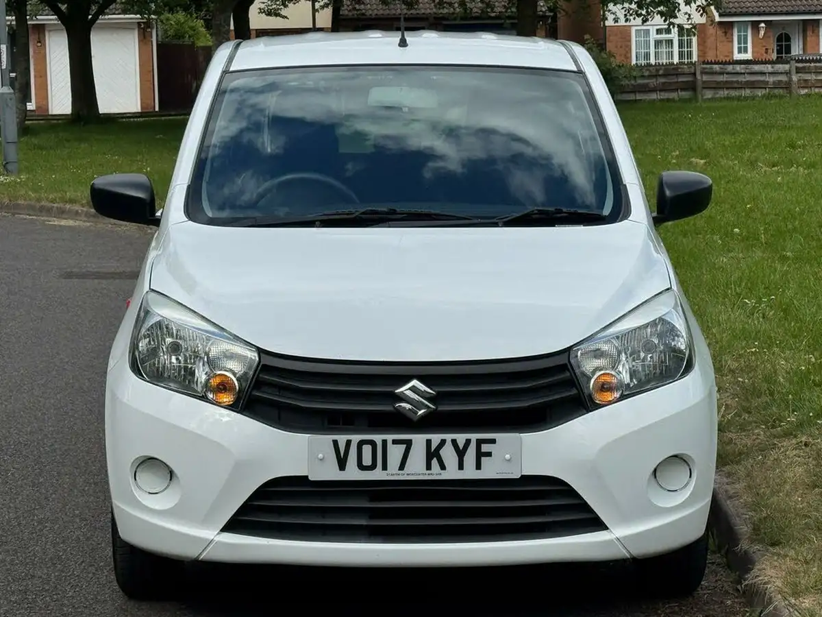 2017-suzuki-celerio-10-sz2-big-7
