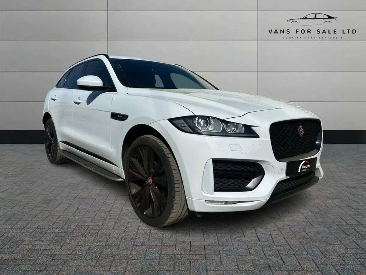 2017-jaguar-f-pace-20-i4d-r-sport-180ps-awd-auto-big-8