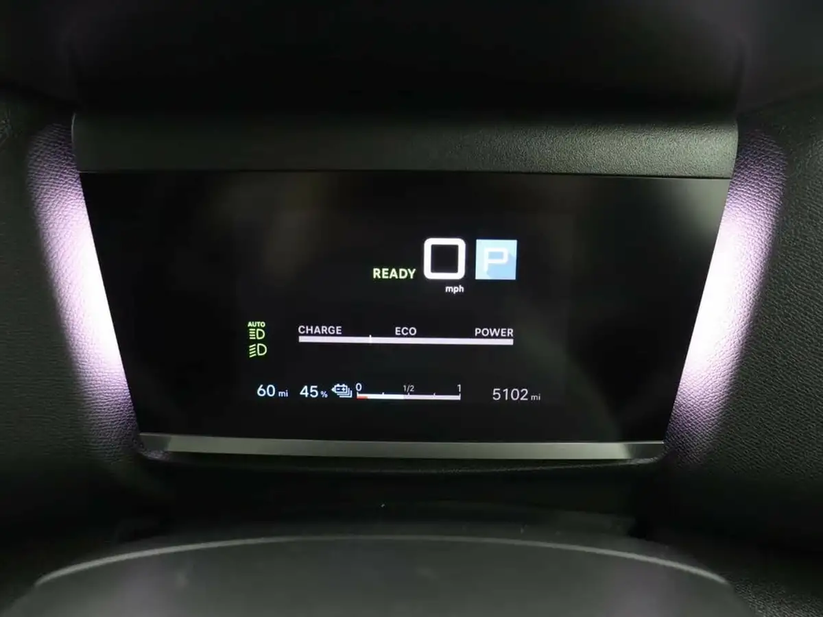 2024-citroen-c4-e-e-series-156ps-54kwh-big-7