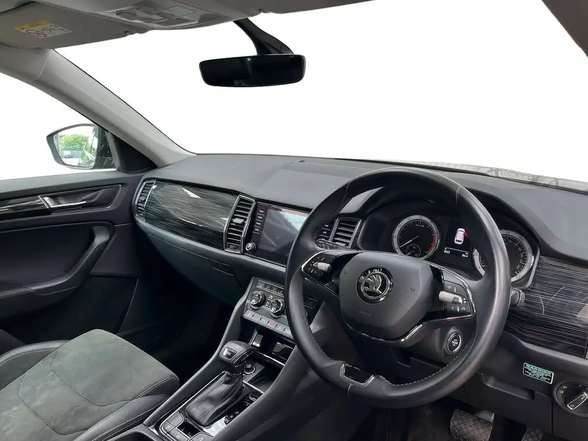 2021-skoda-kodiaq-15-tsi-se-l-dsg-big-4