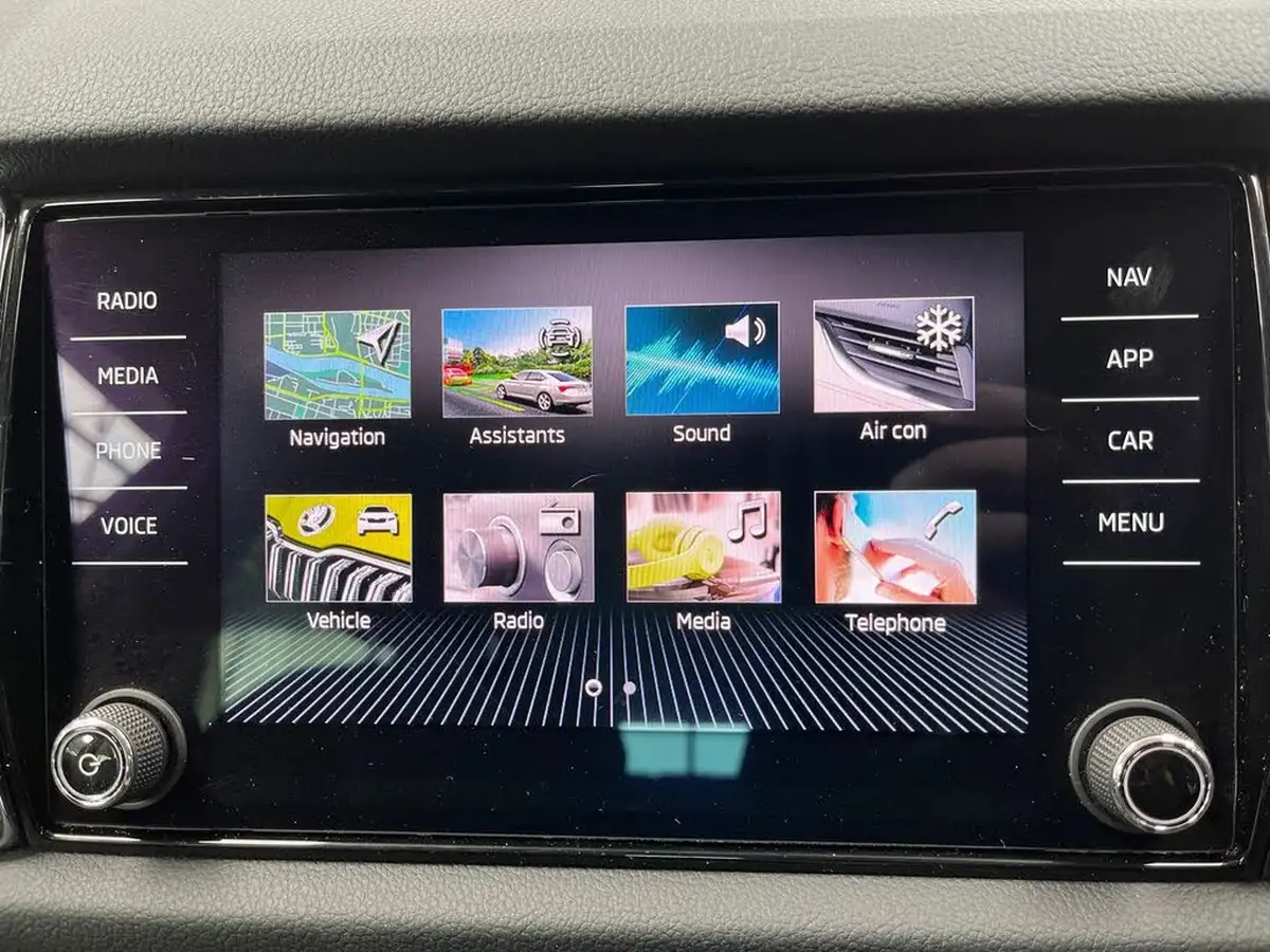 2021-skoda-kodiaq-15-tsi-se-l-dsg-big-26