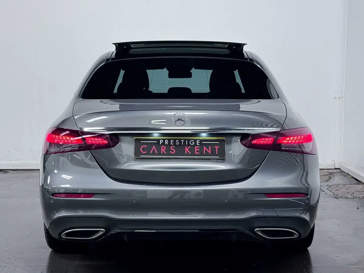 2022-mercedes-benz-e-class-20d-e220d-amg-line-night-edition-premium-plus-200ps-saloon-4d-1993cc-big-5