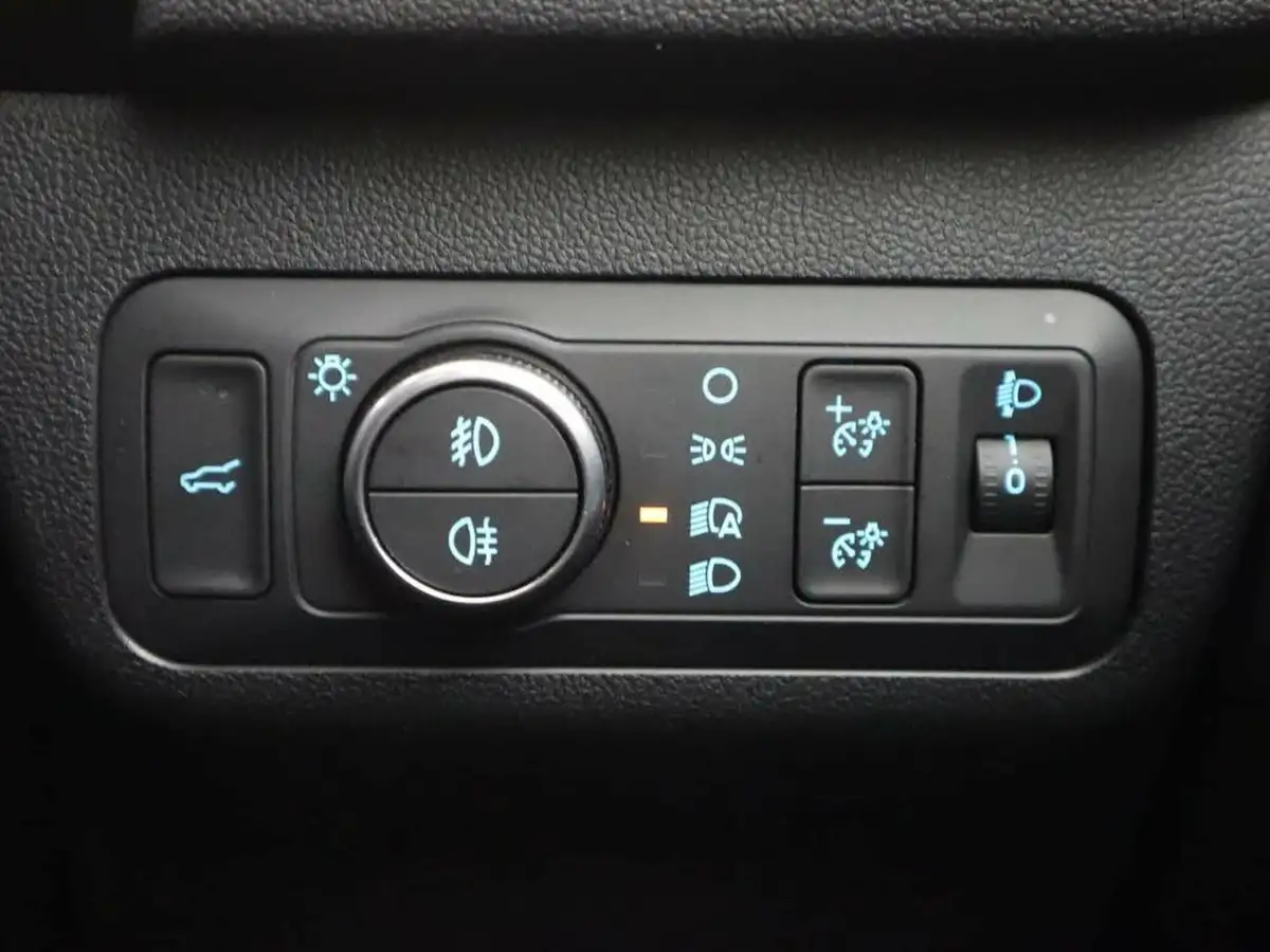 2024-ford-kuga-15t-black-package-edition-big-31