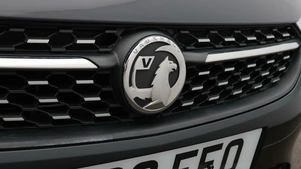 2020-vauxhall-corsa-12-turbo-elite-nav-premium-auto-big-19