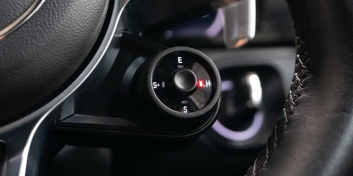 2022-porsche-cayenne-30-v6-e-hybrid-coupe-big-51