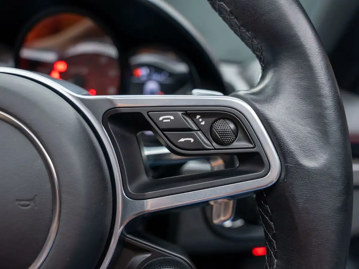 2022-porsche-boxster-718-40-boxster-gts-40-pdk-big-46