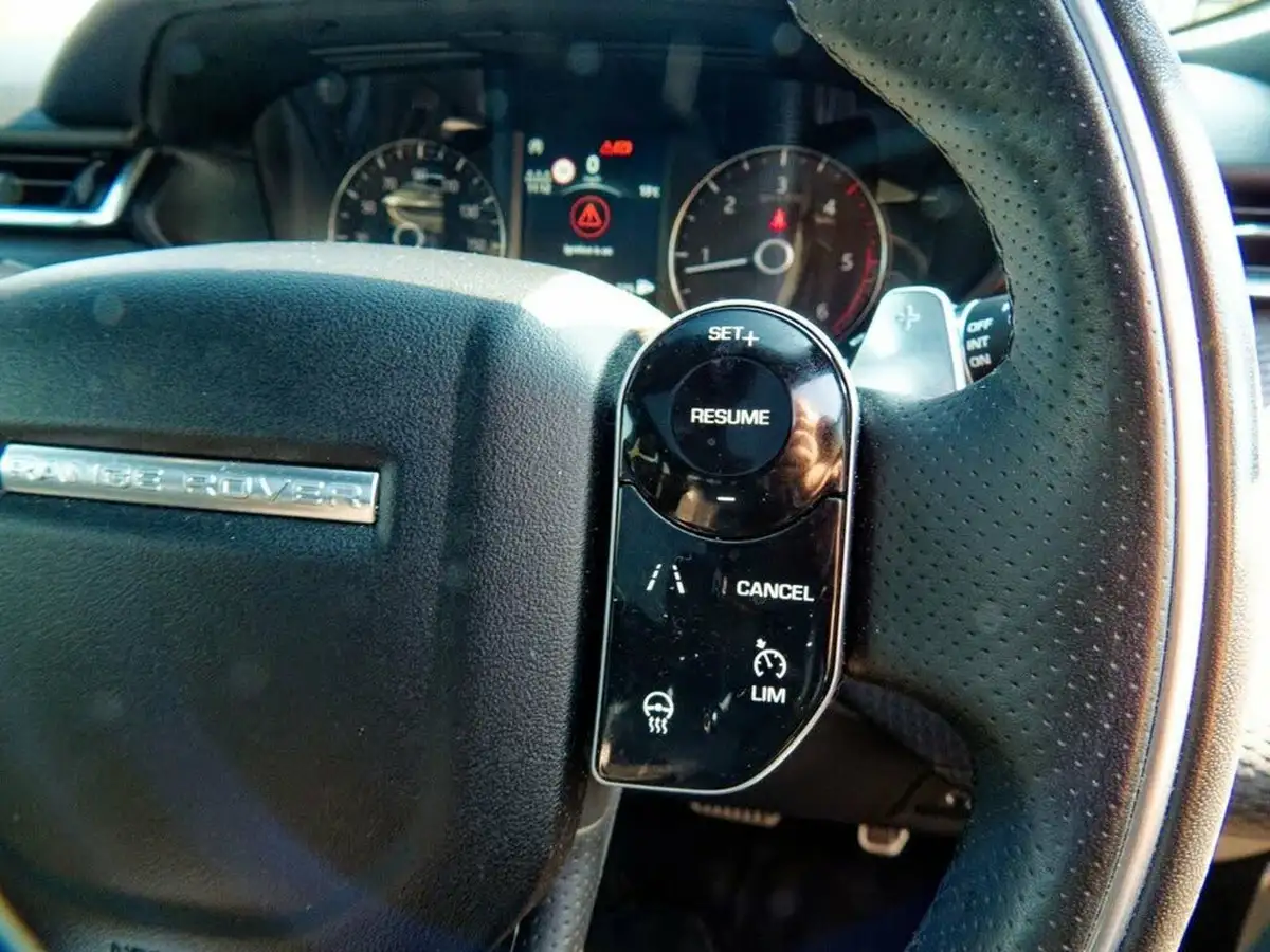 2019-land-rover-range-rover-velar-20-d180-r-dynamic-s-big-35